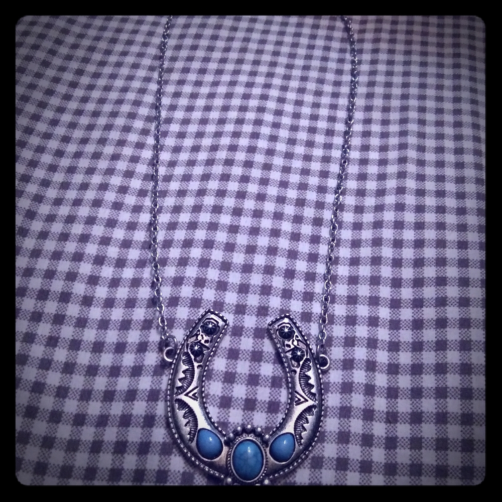 Silver Tone Horseshoe Pendant Necklace